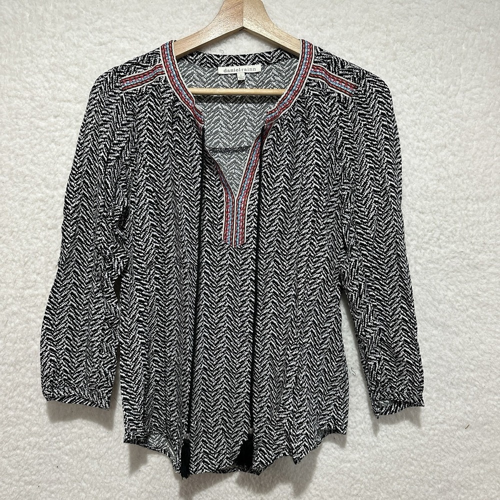 DR2 Daniel‎ Rainn Tunic Blouse  3/4 Sleeve White Black Embroidered Size Small